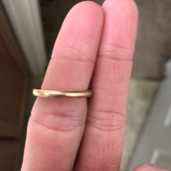 LIKE NEW PANDORA RING - Picture 2 of 4